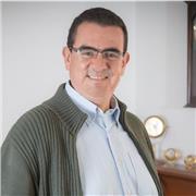 Conversación en español informal y aprendizaje de expresiones cotidianas muy colombianas